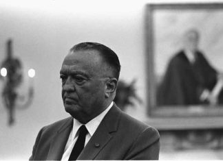 Beverly Gage wint Pulitzer voor biografie van J. Edgar Hoover J. Edgar Hoover