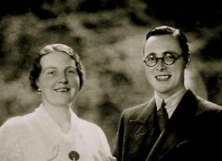 Royalty documentaire over prins Bernhard Juliana en Bernhard