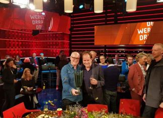 Michel van Egmond wint NS Publieksprijs 2017, zilver voor Geert Mak