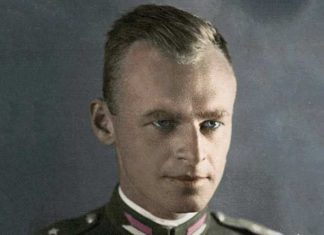 Jack Fairweather wint de Book of the Year Award 2019