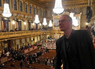 Engelstalige biografie van Oscar-winnende Richard Hageman