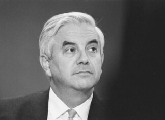 Dik Verkuil schrijft de biografie van Frits Bolkestein