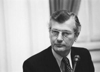 Peter Bootsma schrijft de biografie van CDA-politicus Jan de Koning