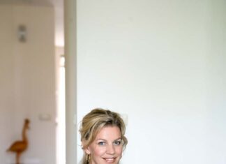 Annejet van der Zijl schrijft dubbelbiografie van Franz von Siebold en zijn Japanse dochter